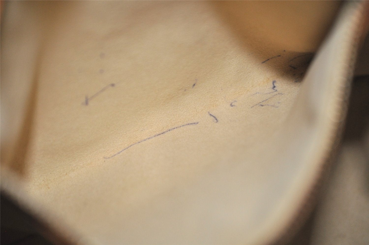 Authentic Louis Vuitton Monogram Looping GM Shoulder Bag M51145 LV 7901J