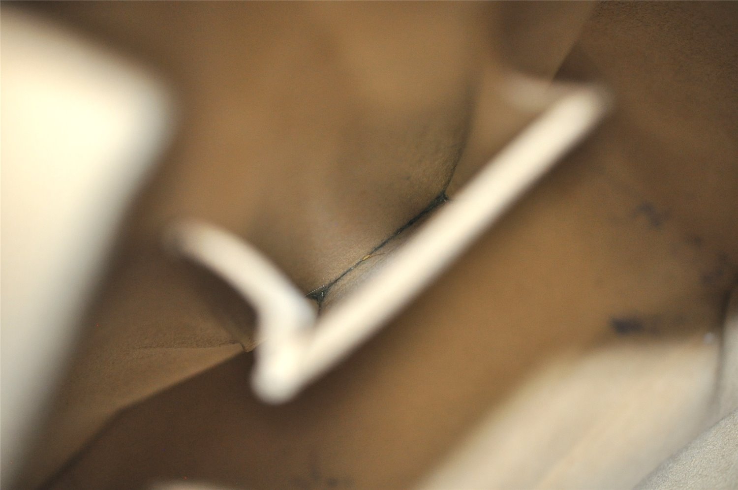 Authentic Louis Vuitton Monogram Looping GM Shoulder Bag M51145 LV 7901J