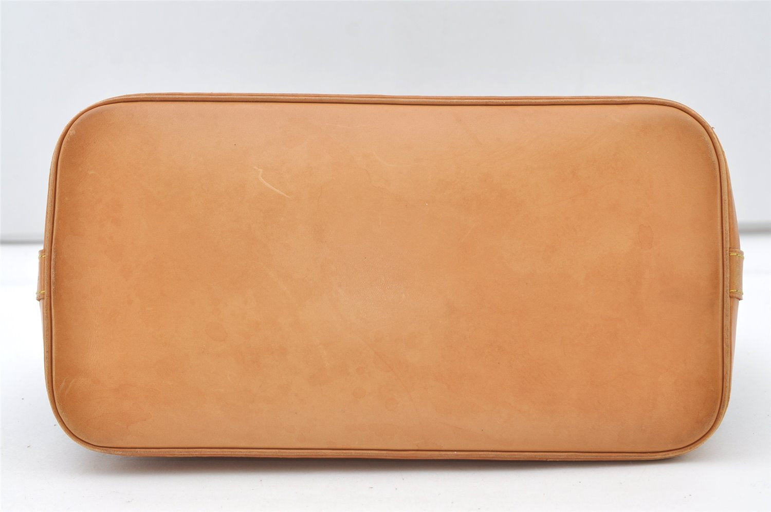 Authentic Louis Vuitton Monogram Alma Hand Bag Purse M51130 LV 7904J