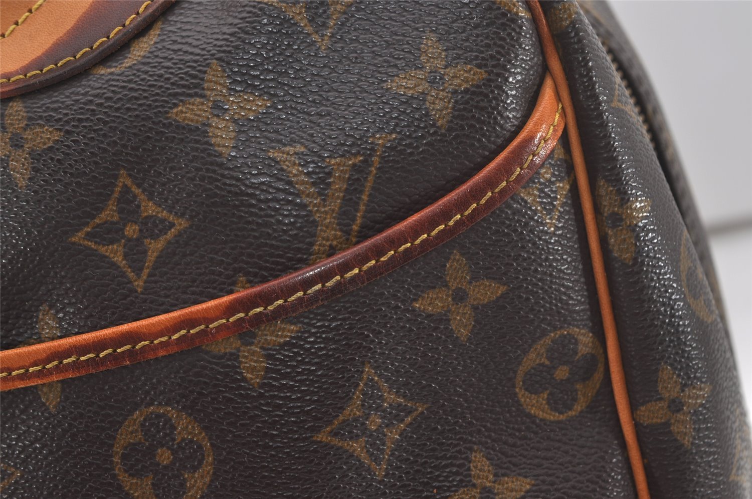 Authentic Louis Vuitton Monogram Deauville Hand Bag M47270 LV 7905I