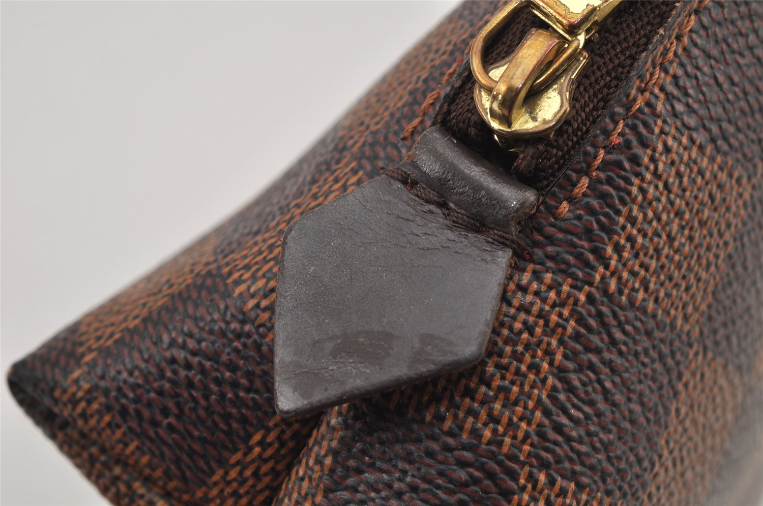 Authentic Louis Vuitton Damier Pochette Cosmetic PM Pouch N47516 LV 7905J