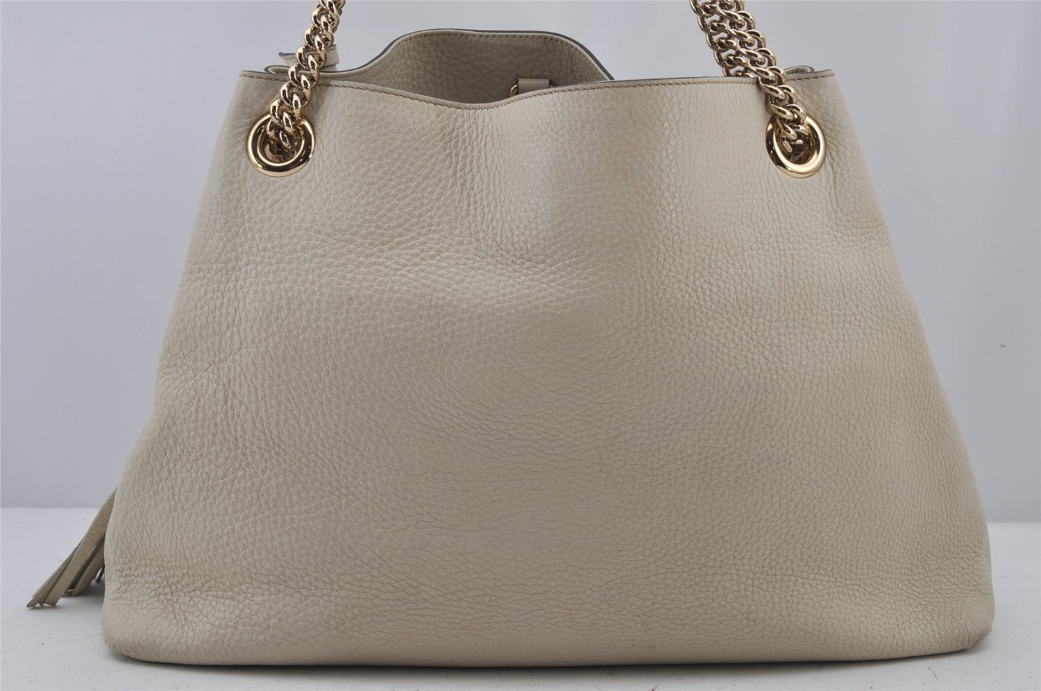 Authentic GUCCI SOHO Vintage Tassel Tote Bag Chain Leather 308982 White 7911J