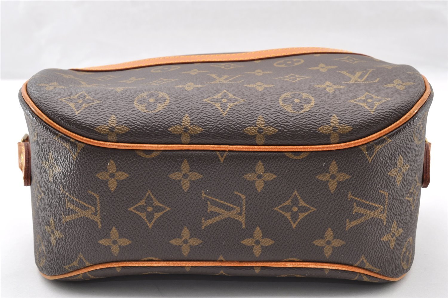 Authentic Louis Vuitton Monogram Blois Shoulder Cross Body Bag M51221 LV 7913I