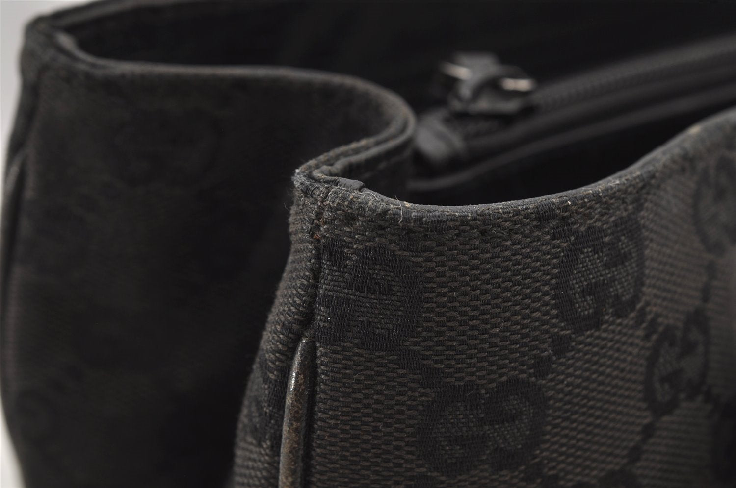 Authentic GUCCI Bamboo Vintage Hand Bag GG Canvas Leather 112526 Black 7913J