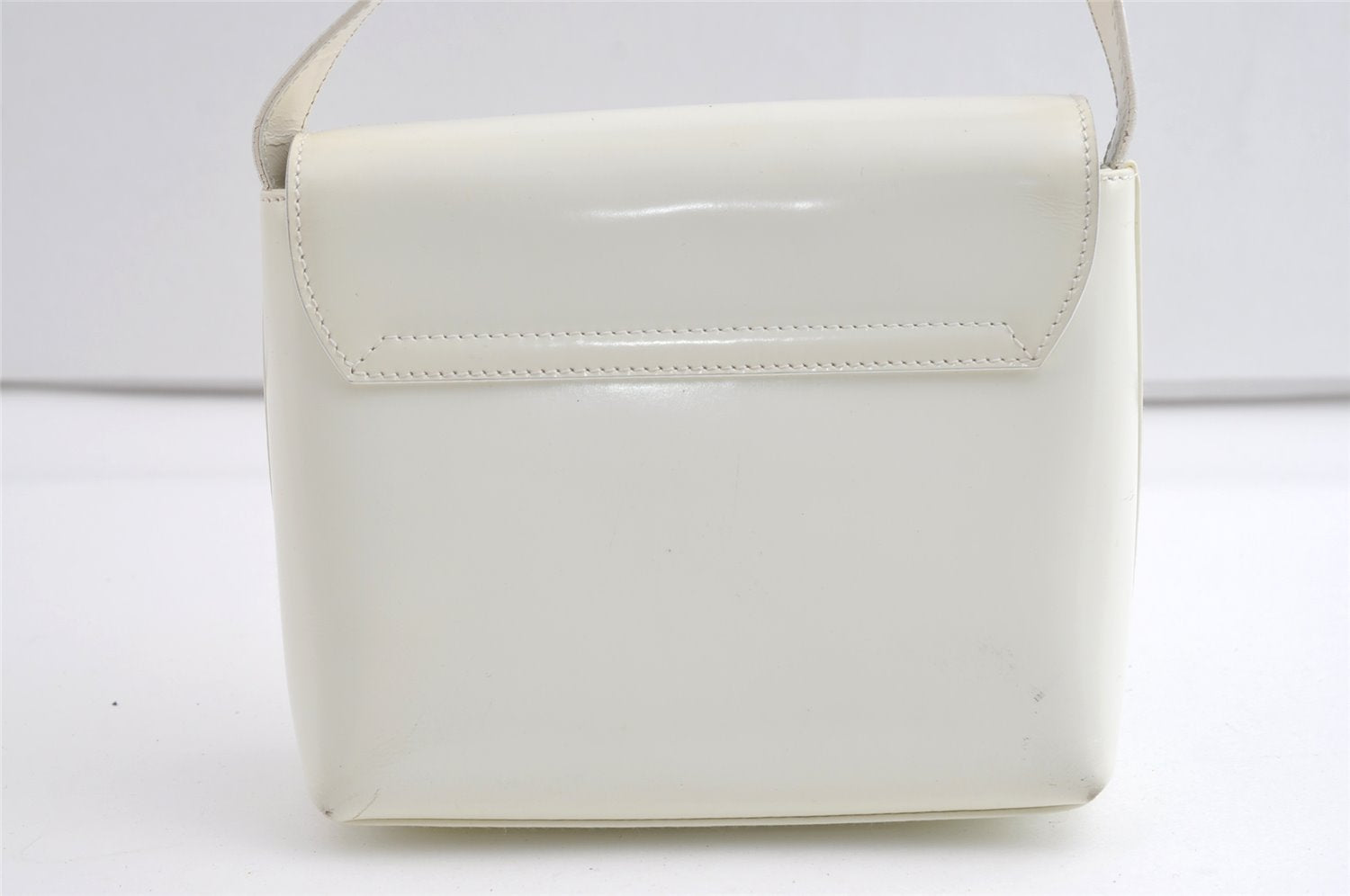Authentic GUCCI Vintage Shoulder Bag Purse Enamel White Junk 7914J
