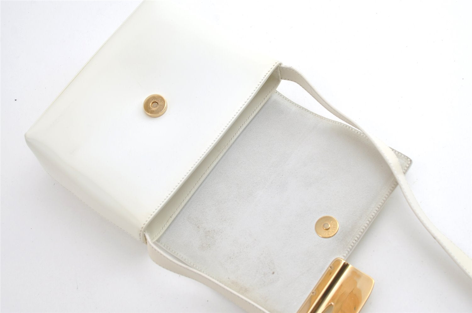 Authentic GUCCI Vintage Shoulder Bag Purse Enamel White Junk 7914J