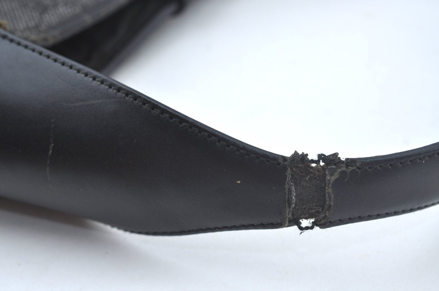 Authentic GUCCI Jackie Shoulder Bag GG Canvas Leather 00963 Black Junk 7917J