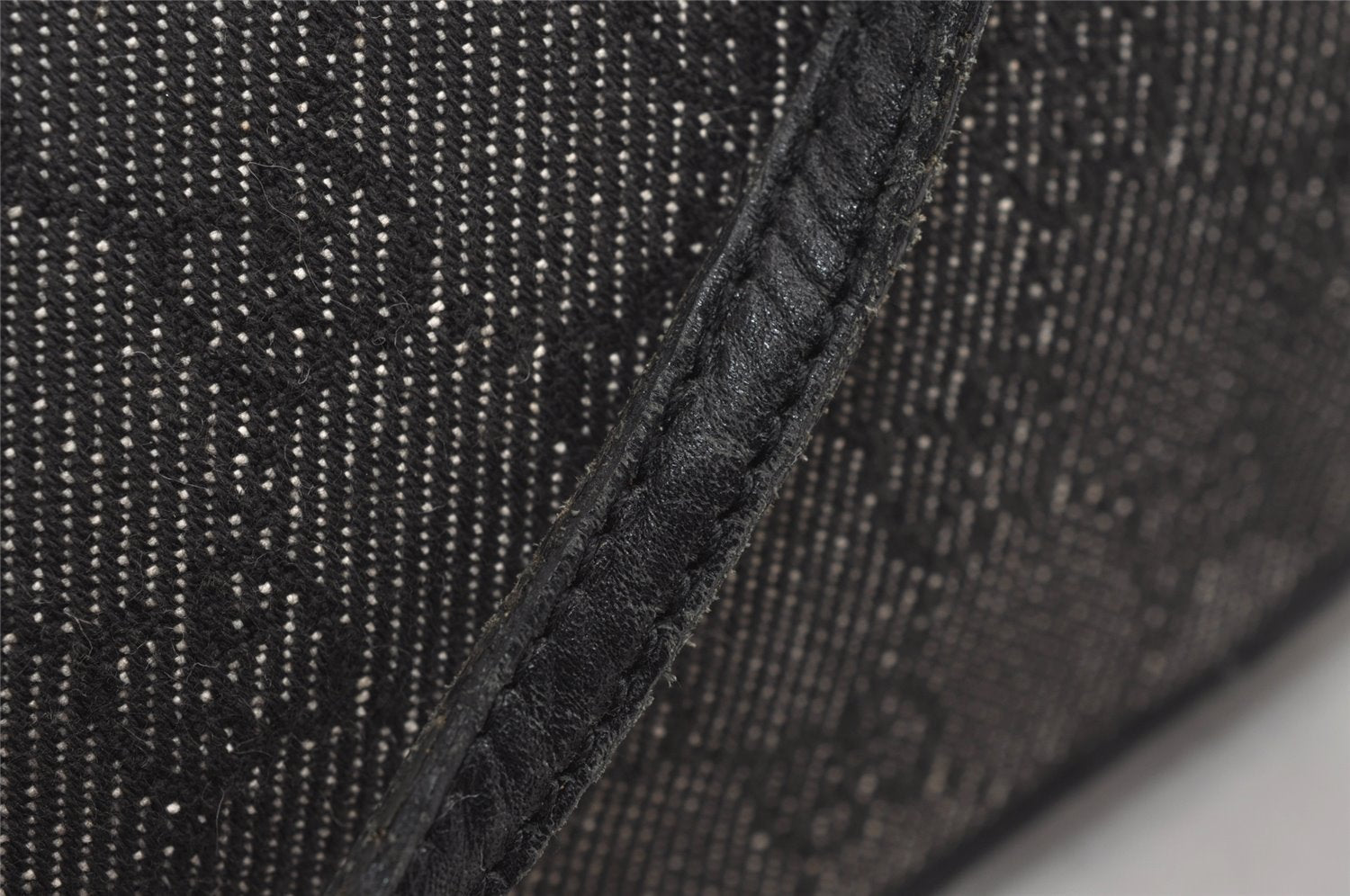 Authentic GUCCI Vintage Hand Bag Pouch Purse GG Canvas Leather 07198 Black 7918J