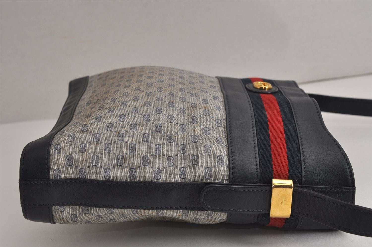 Authentic GUCCI Sherry Line Micro GG Shoulder Cross Bag PVC Leather Navy 7919J
