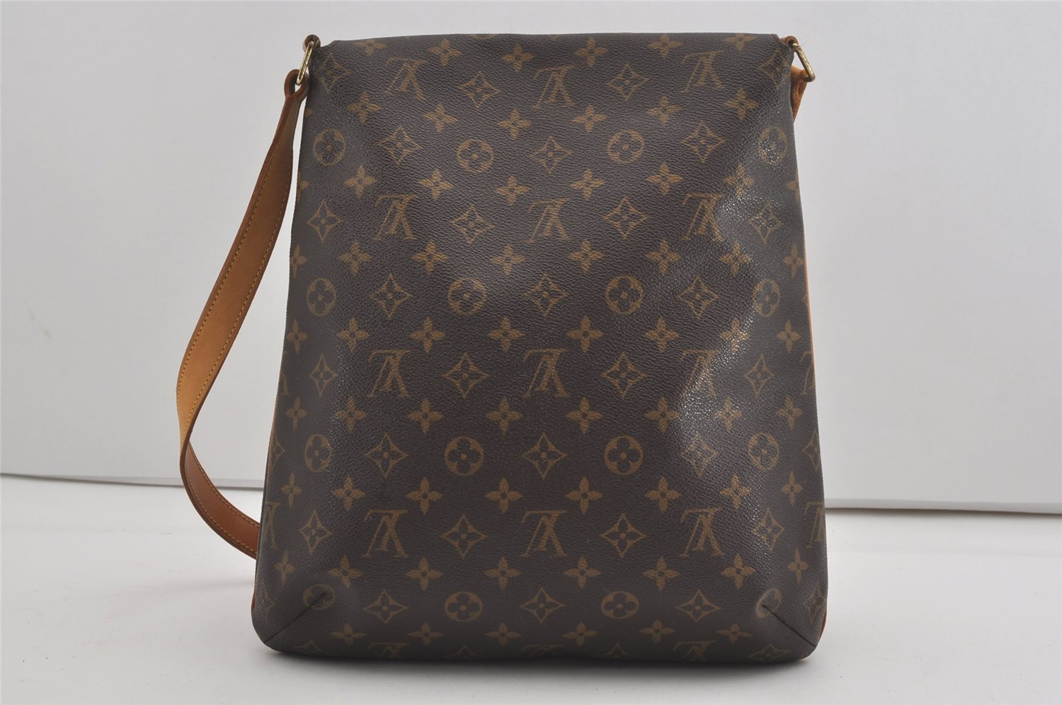 Authentic Louis Vuitton Monogram Musette Shoulder Cross Body Bag M51256 LV 7926I