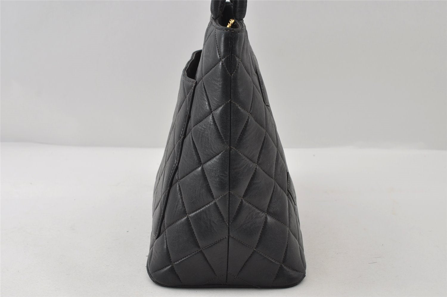 Authentic CHANEL Calf Skin Medallion CC Logo Shoulder Tote Bag Black 7927I