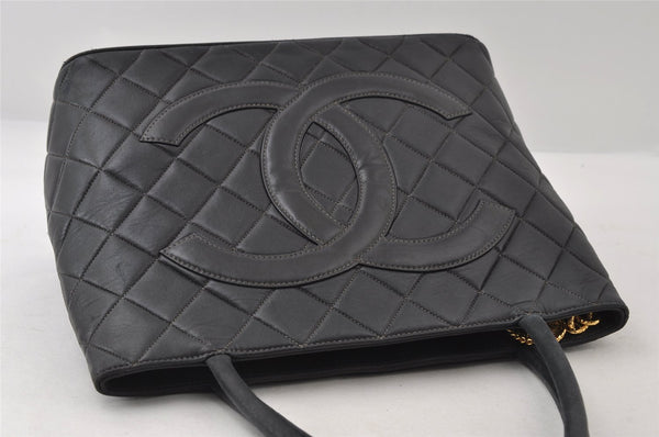 Authentic CHANEL Calf Skin Medallion CC Logo Shoulder Tote Bag Black 7927I