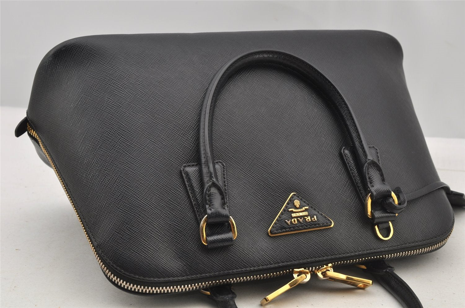 Authentic PRADA Vintage Saffiano Leather 2Way Shoulder Hand Bag Black 7939I