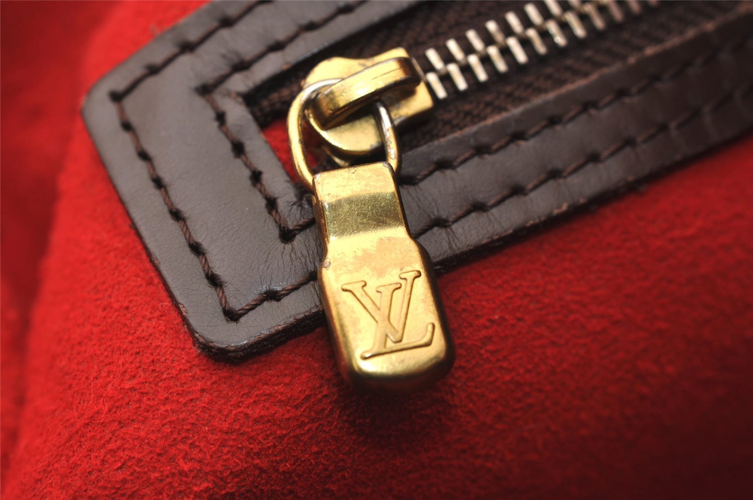 Authentic Louis Vuitton Damier Hampstead PM Shoulder Tote Bag N51205 LV 7941J