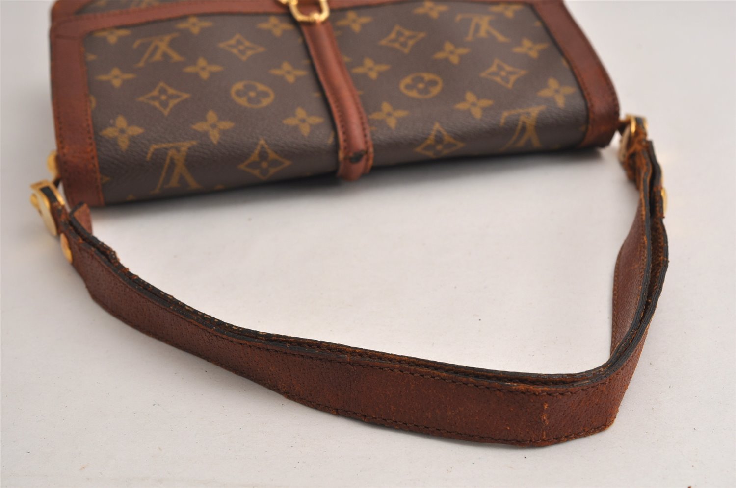 Authentic Louis Vuitton Monogram Sac Vavolet Hand Bag Old Model LV Junk 7942J