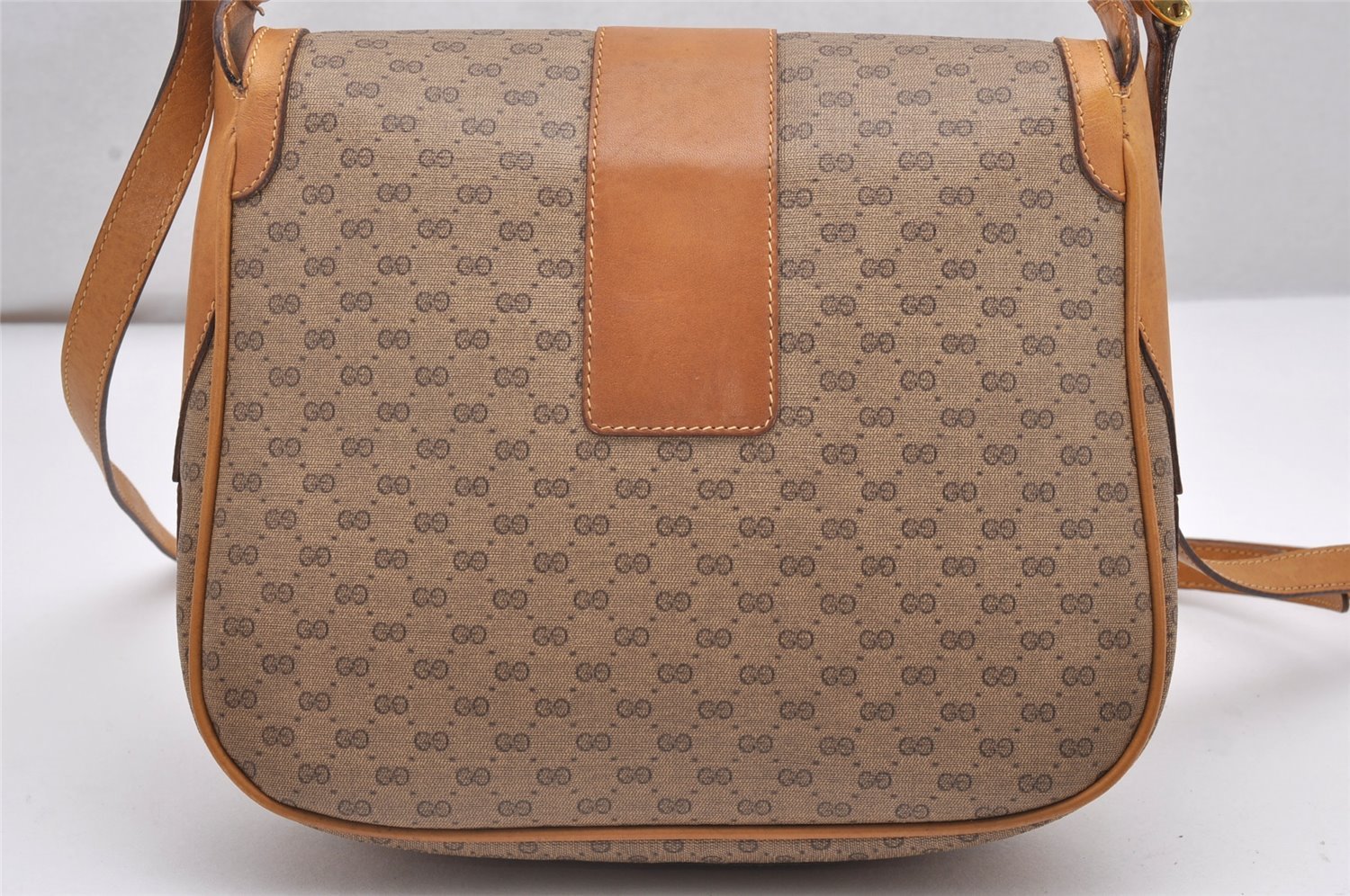 Authentic GUCCI Micro GG PVC Leather Shoulder Cross Bag Purse Brown 7945I