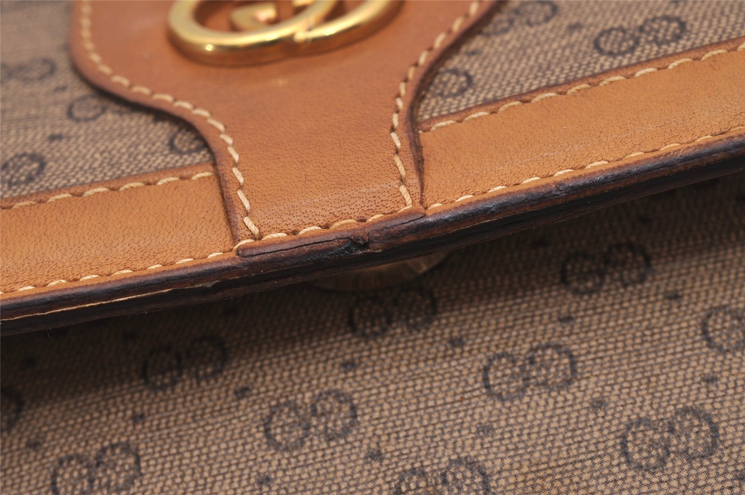 Authentic GUCCI Micro GG PVC Leather Shoulder Cross Bag Purse Brown 7945I