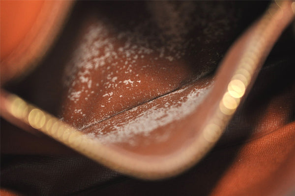 Authentic Louis Vuitton Monogram Saint Cloud MM M51243 Shoulder Cross Bag 7946J