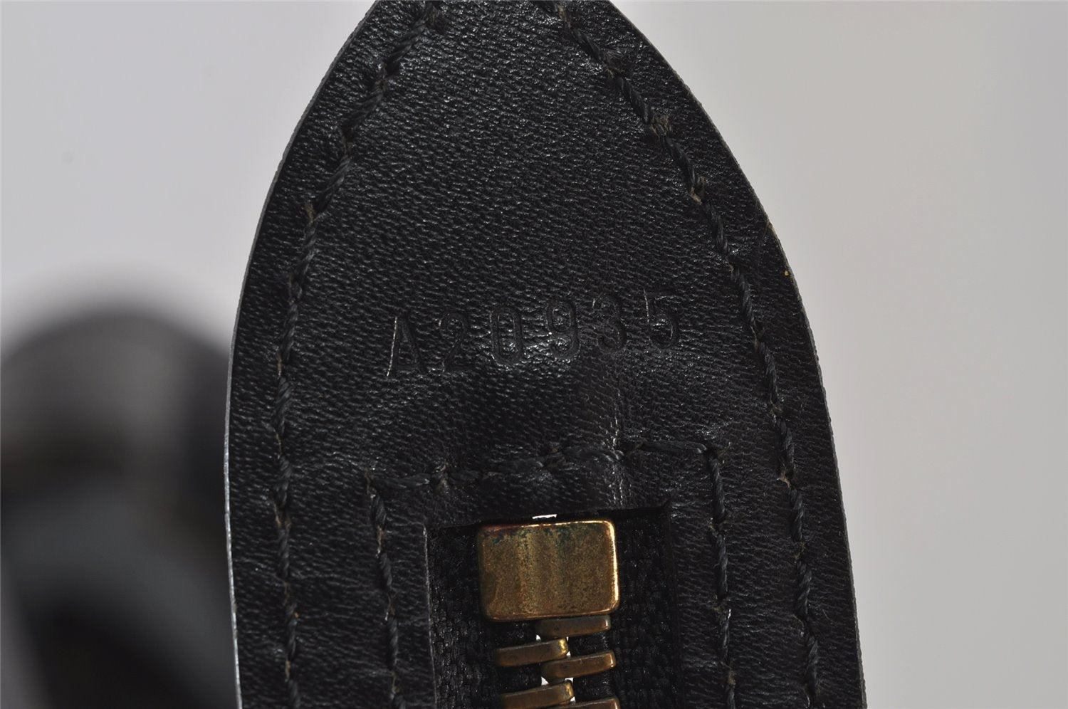 Auth Louis Vuitton Epi Saint Jacques Shopping Shoulder Bag Black M52262 LV 7947J