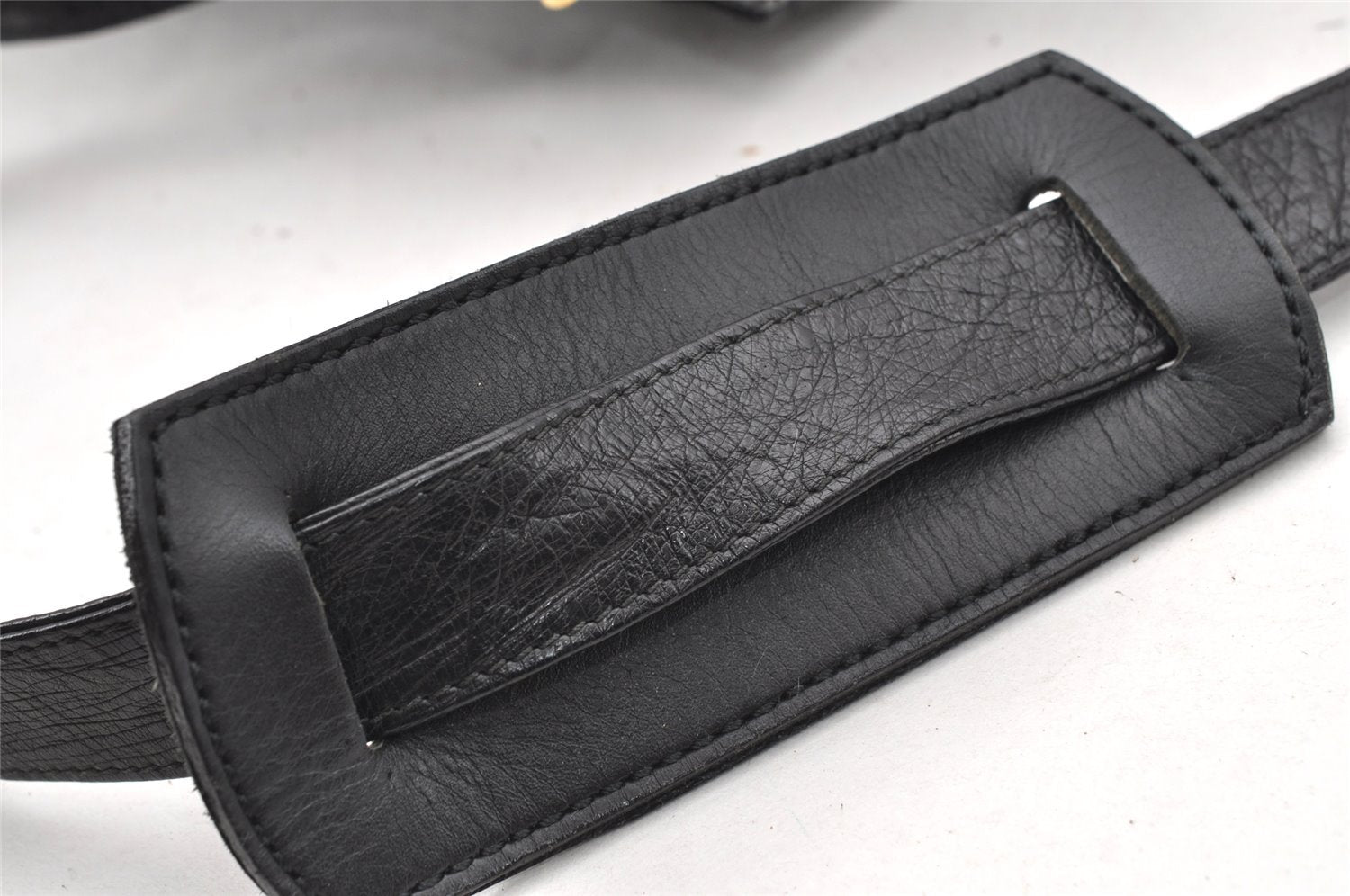 Authentic GUCCI Vintage Shoulder Cross Body Bag Purse Leather Black 7948I