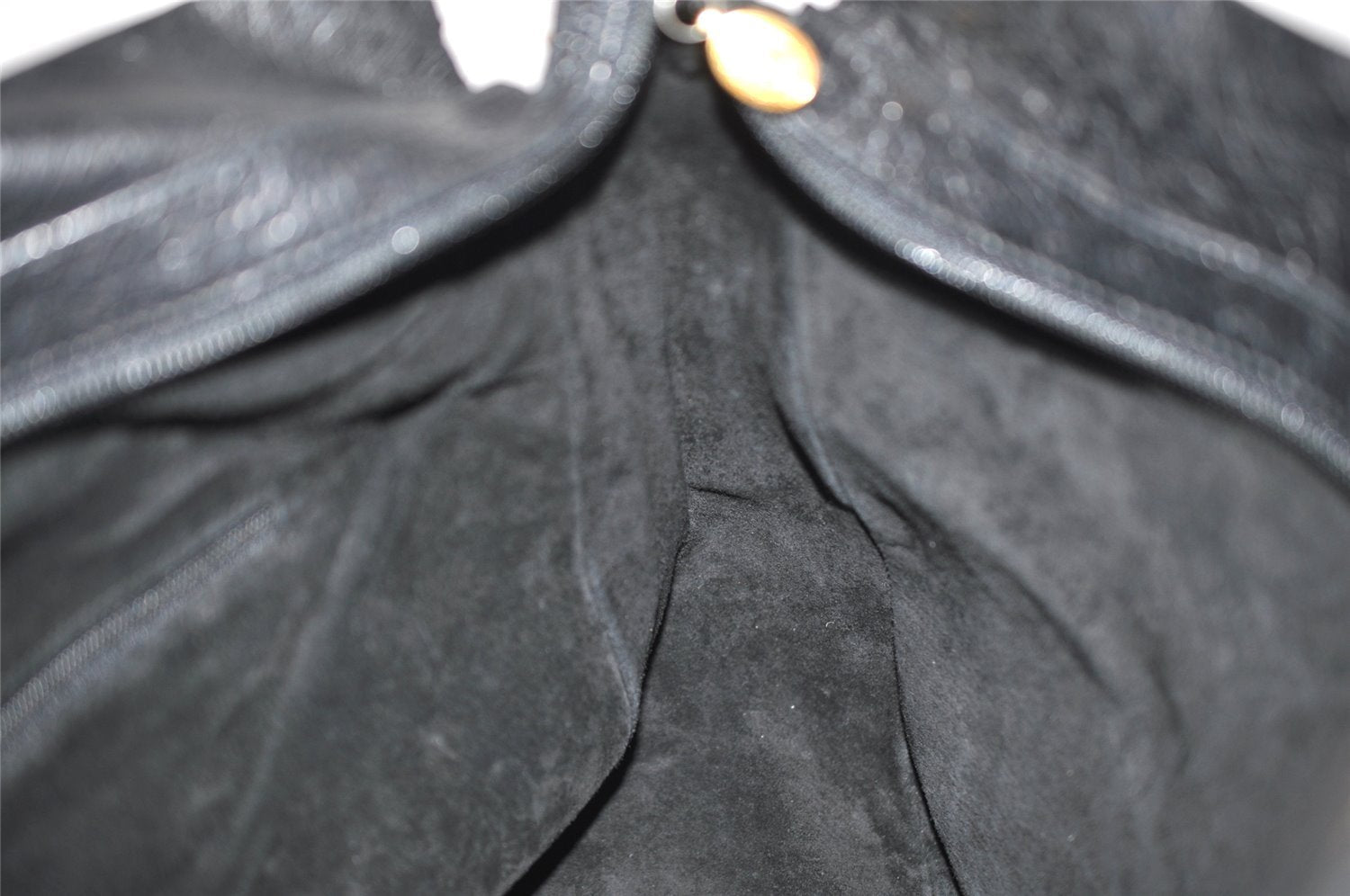 Authentic GUCCI Vintage Shoulder Cross Body Bag Purse Leather Black 7948I