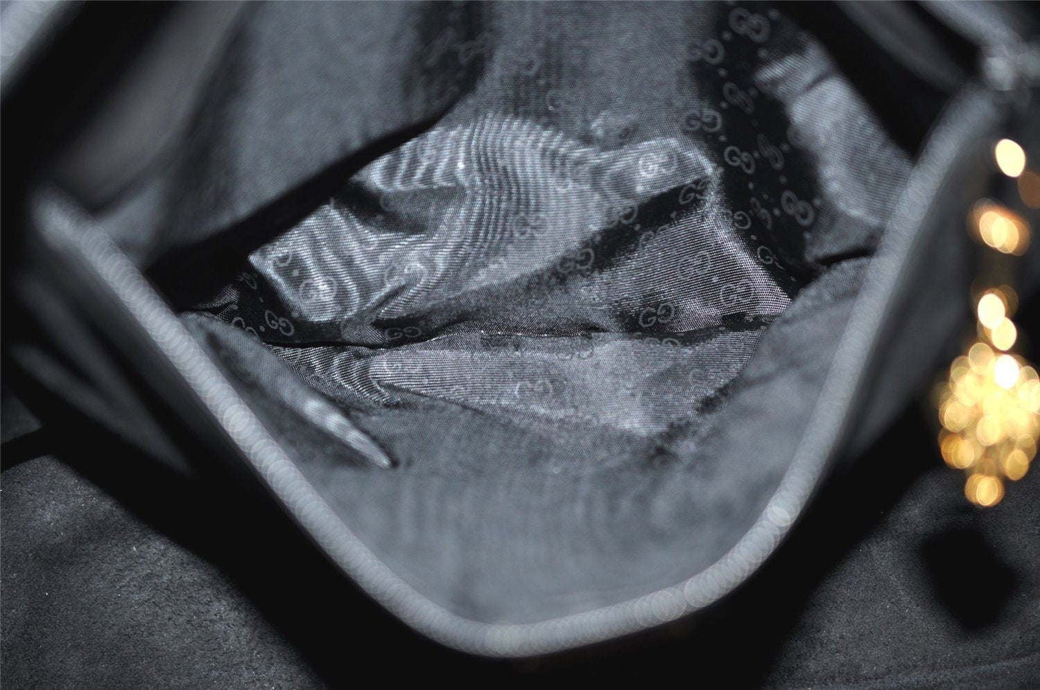 Authentic GUCCI Vintage Shoulder Cross Body Bag Purse Leather Black 7948I