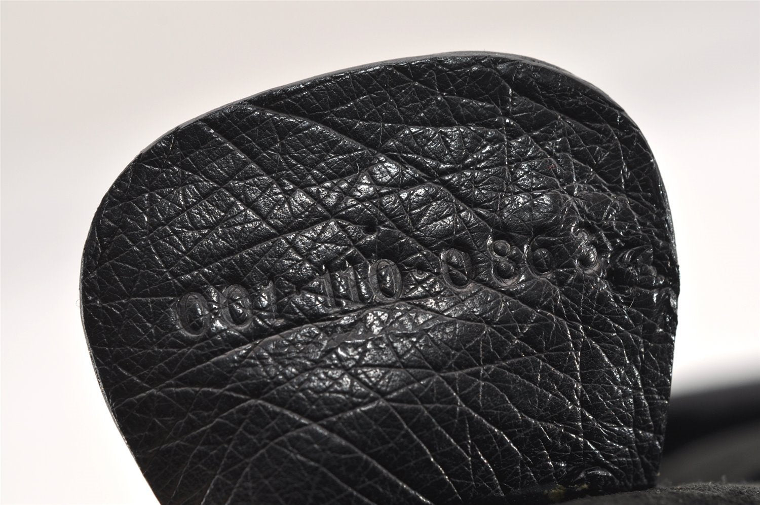 Authentic GUCCI Vintage Shoulder Cross Body Bag Purse Leather Black 7948I