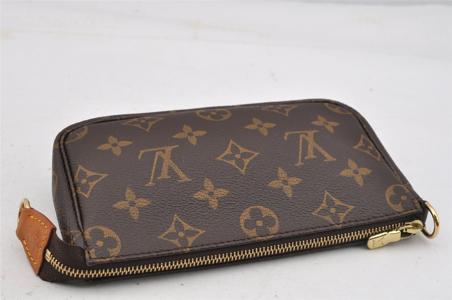 Authentic Louis Vuitton Monogram Pouch For Bucket PM LV 7950I