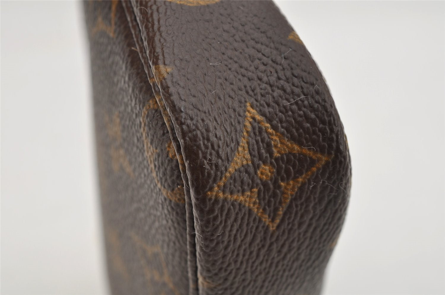 Authentic Louis Vuitton Monogram Pouch For Bucket PM LV 7950I