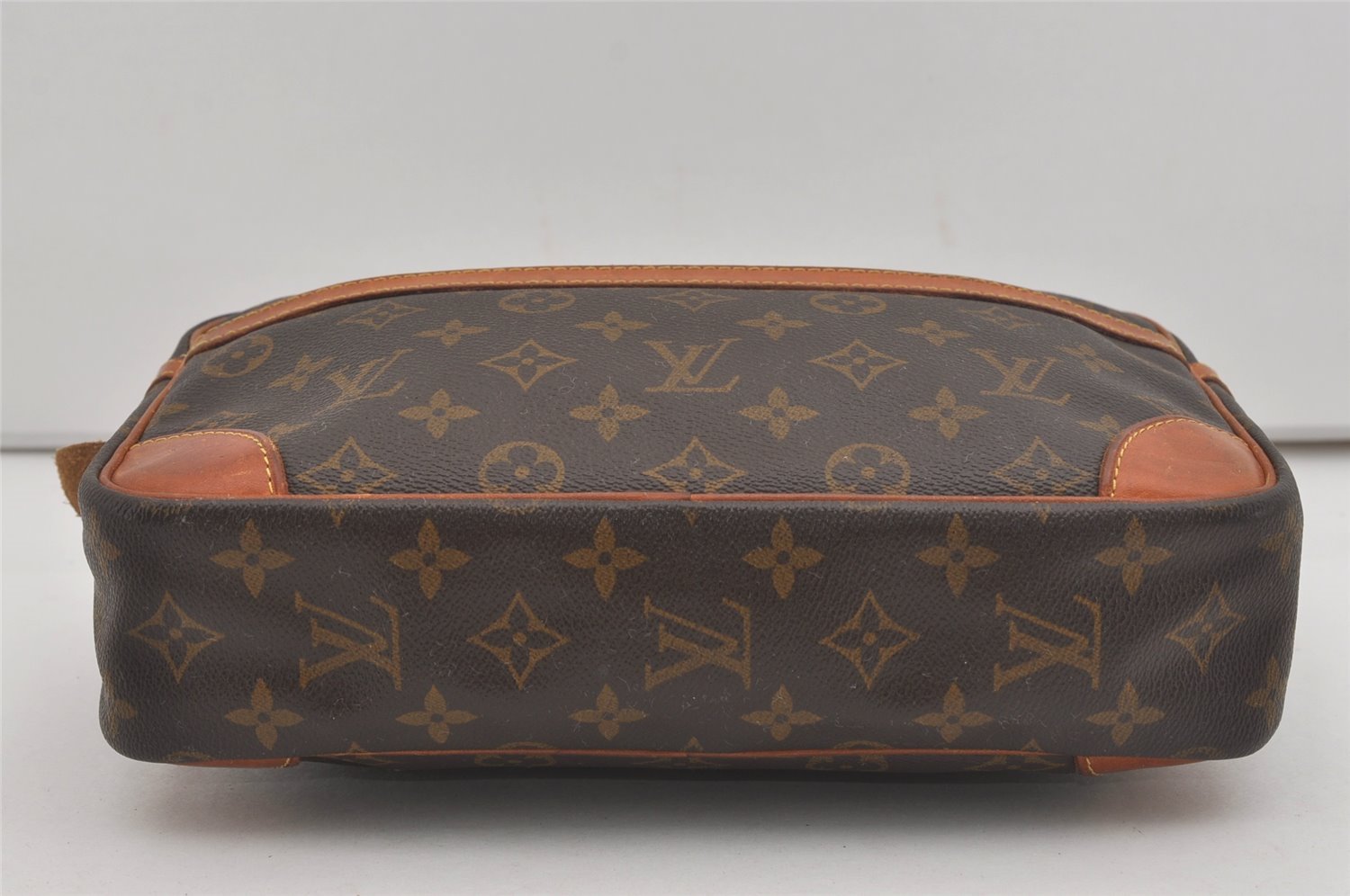 Authentic Louis Vuitton Monogram Compiegne 28 Clutch Hand Bag M51845 LV 7951I