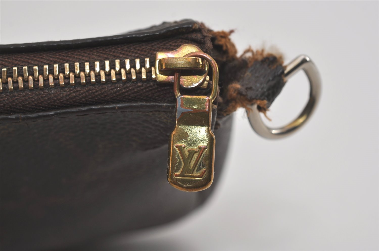 Authentic Louis Vuitton Monogram Pochette Accessoires Pouch M51980 LV 7952I