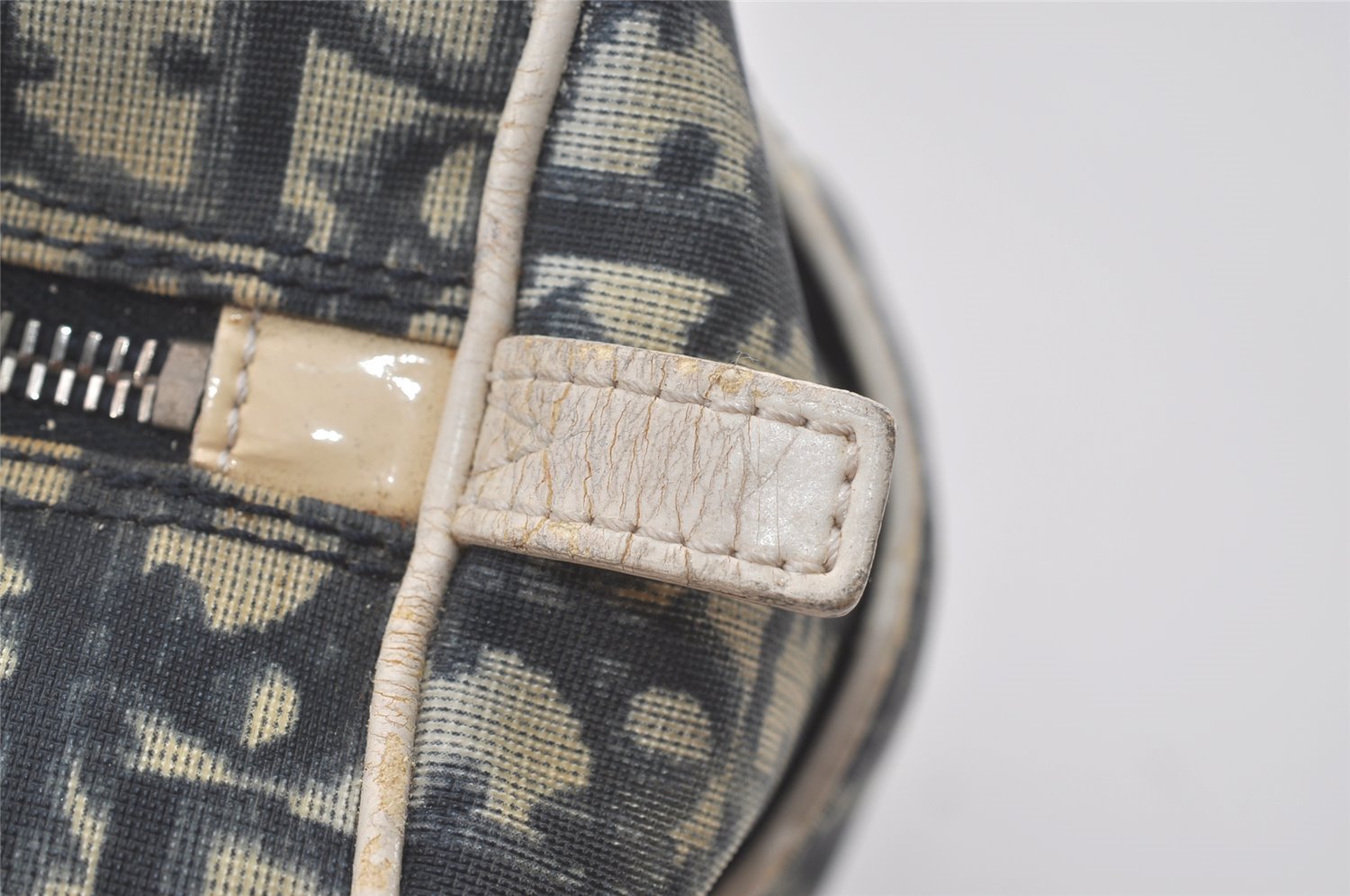 Authentic Christian Dior Trotter No.2 Hand Boston Bag PVC Enamel Blue 7958I