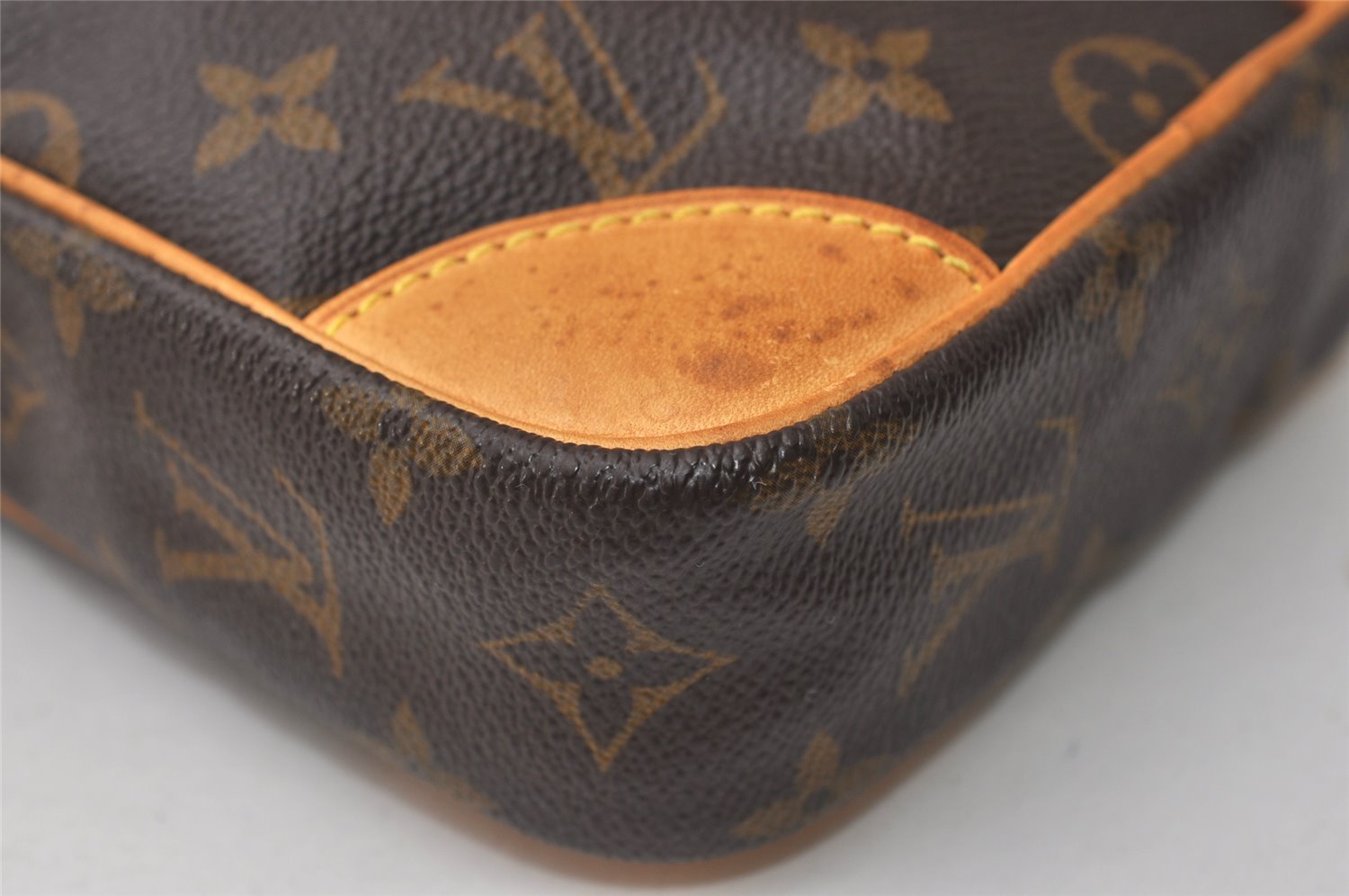 Authentic Louis Vuitton Monogram Danube Shoulder Cross Body Bag M45266 LV 7963J