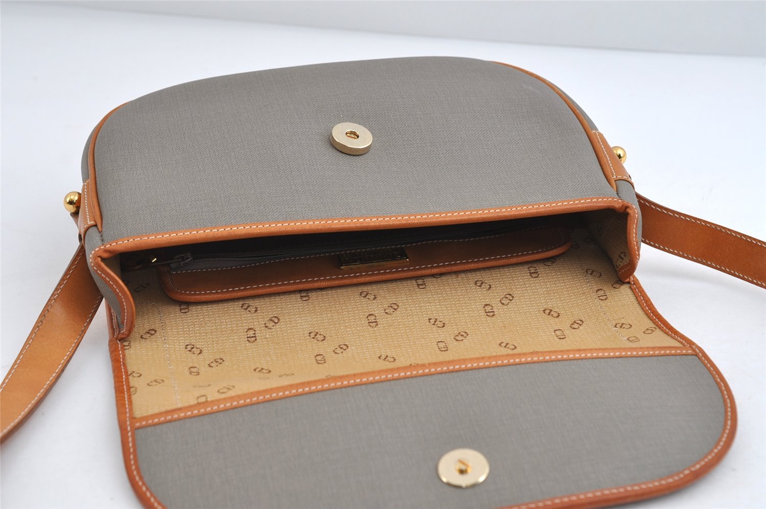 Authentic Christian Dior Shoulder Cross Body Bag Purse PVC Leather Gray CD 7965I