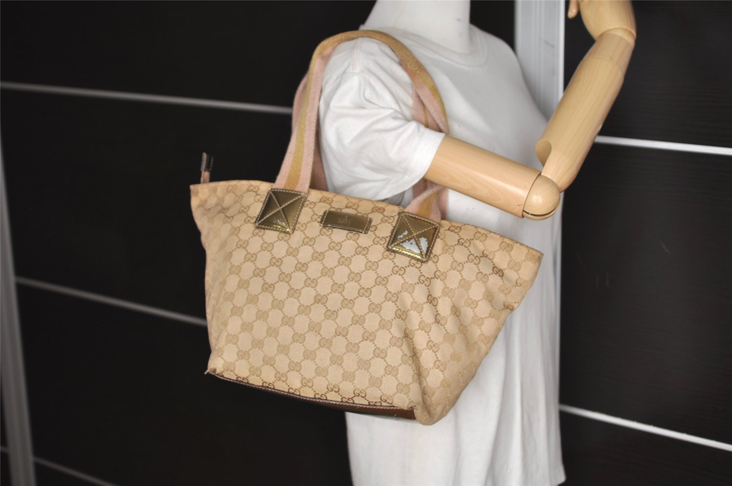 Authentic GUCCI Sherry Line Tote Bag GG Canvas Enamel 131230 Beige 7974J