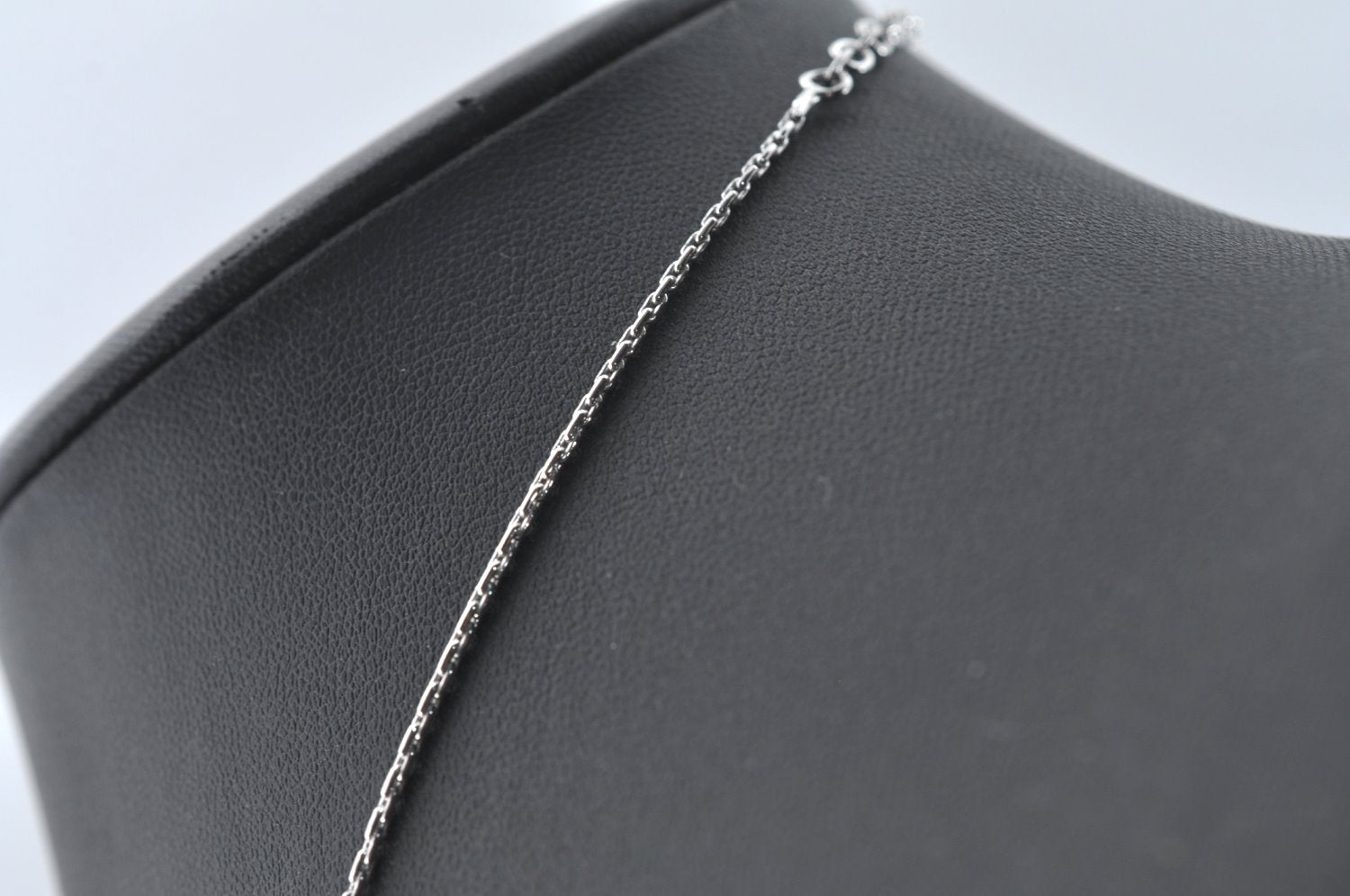 Authentic Christian Dior Silver Tone Chain Necklace CD 7978M