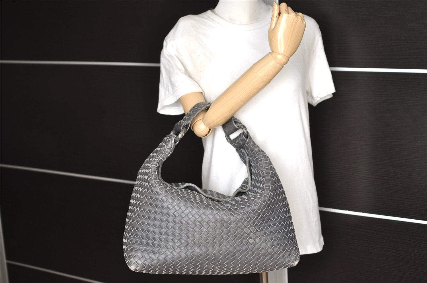 Authentic BOTTEGA VENETA Intrecciato Leather Shoulder Hand Bag Gray 7990I