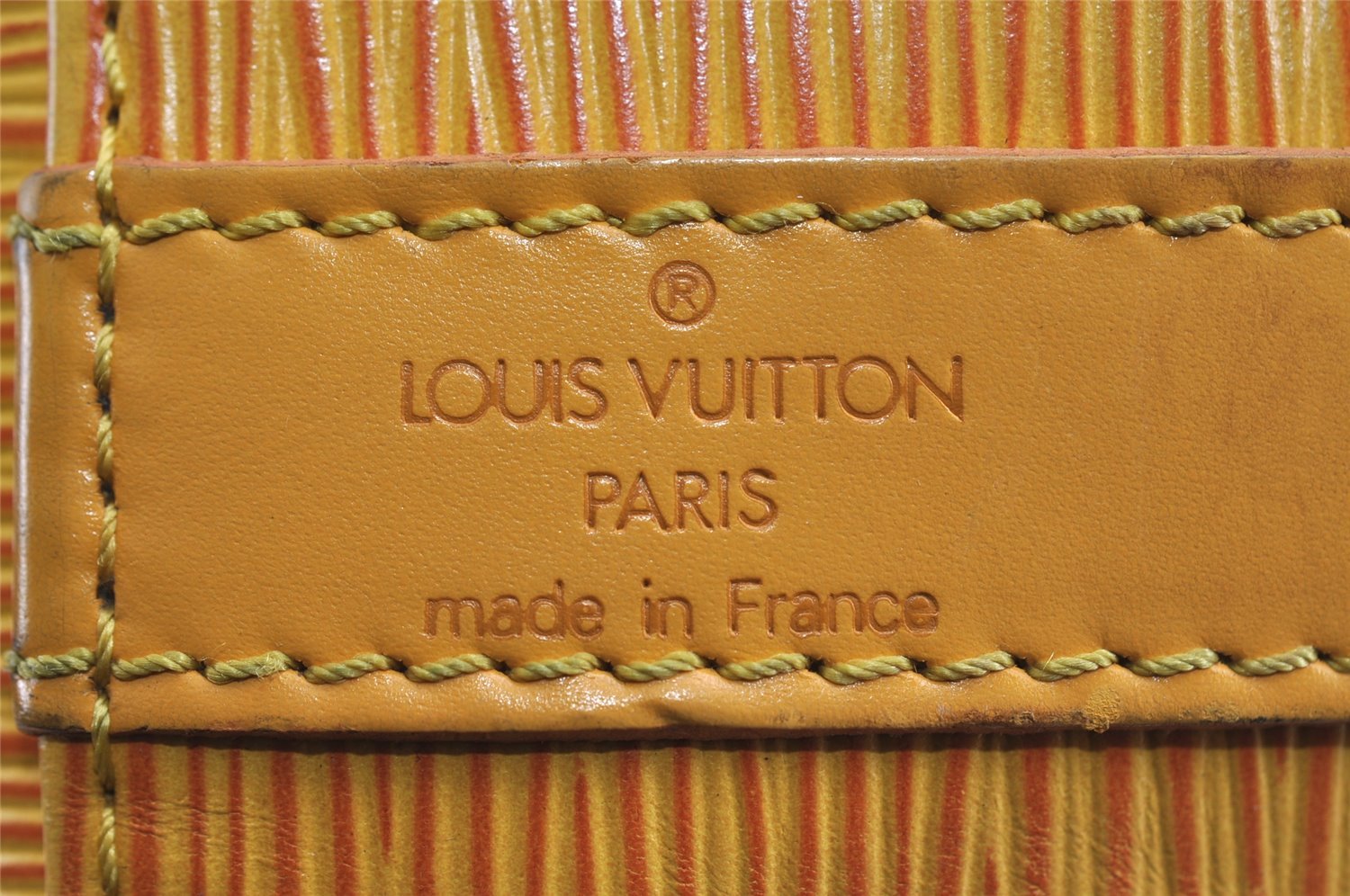Authentic Louis Vuitton Epi Petit Noe Drawstring Bag Yellow M44109 LV 7993I