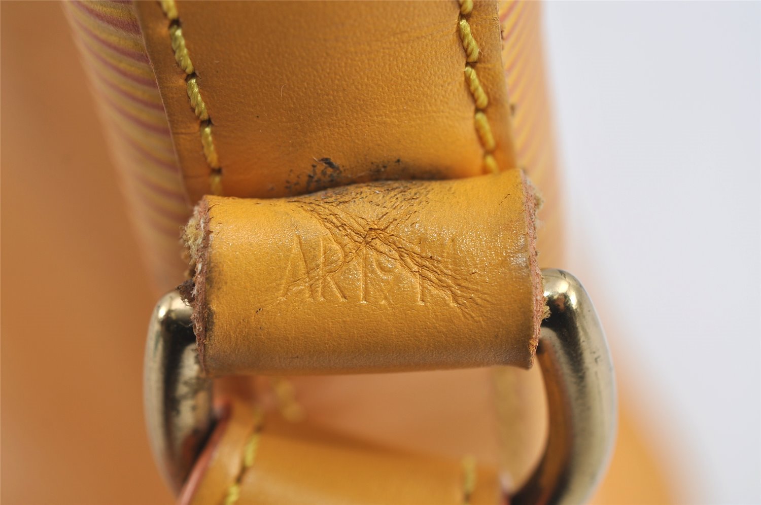 Authentic Louis Vuitton Epi Petit Noe Drawstring Bag Yellow M44109 LV 7993I