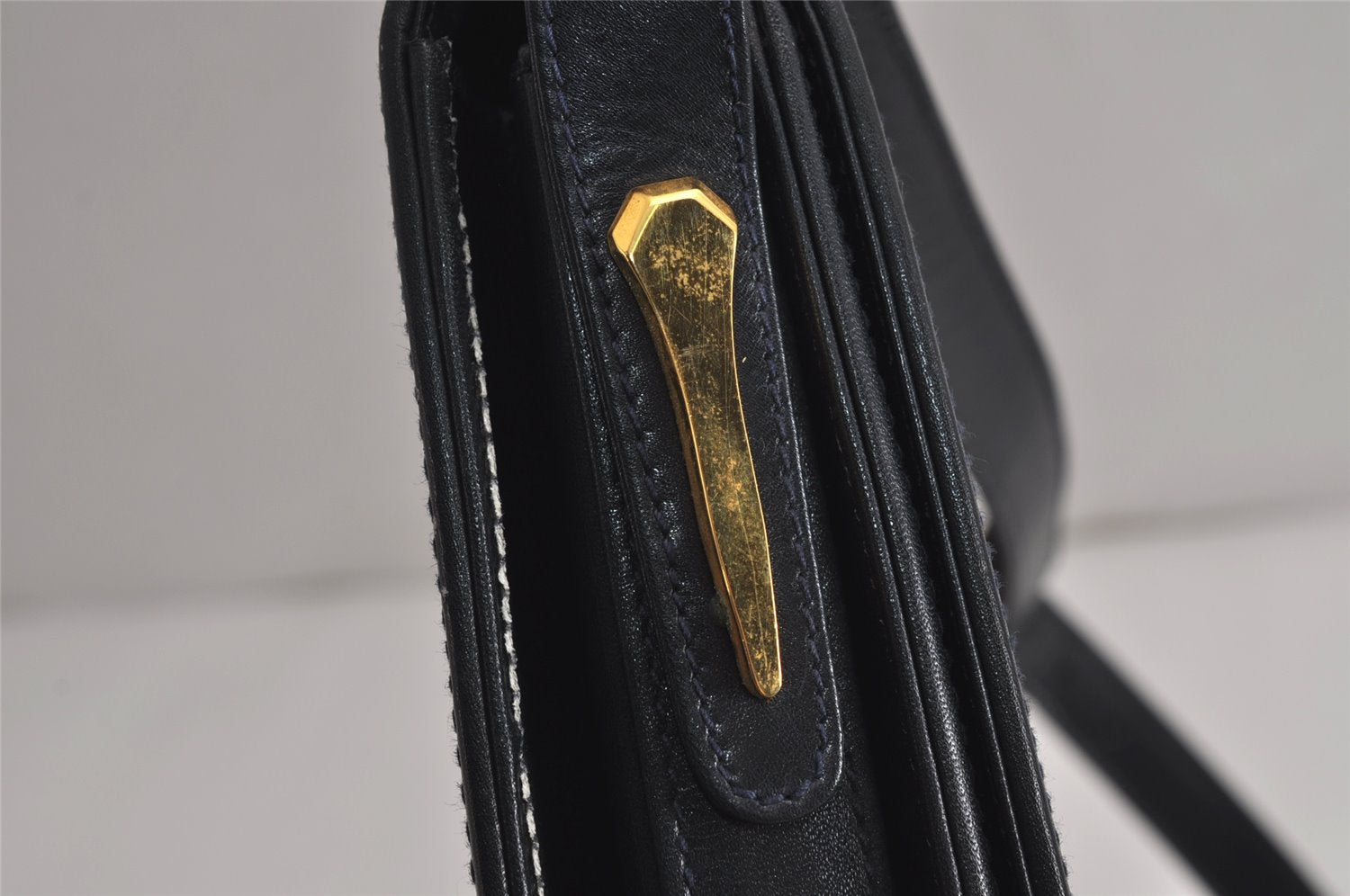 Authentic GUCCI Sherry Line Shoulder Cross Bag GG PVC Leather Navy Junk 7993J