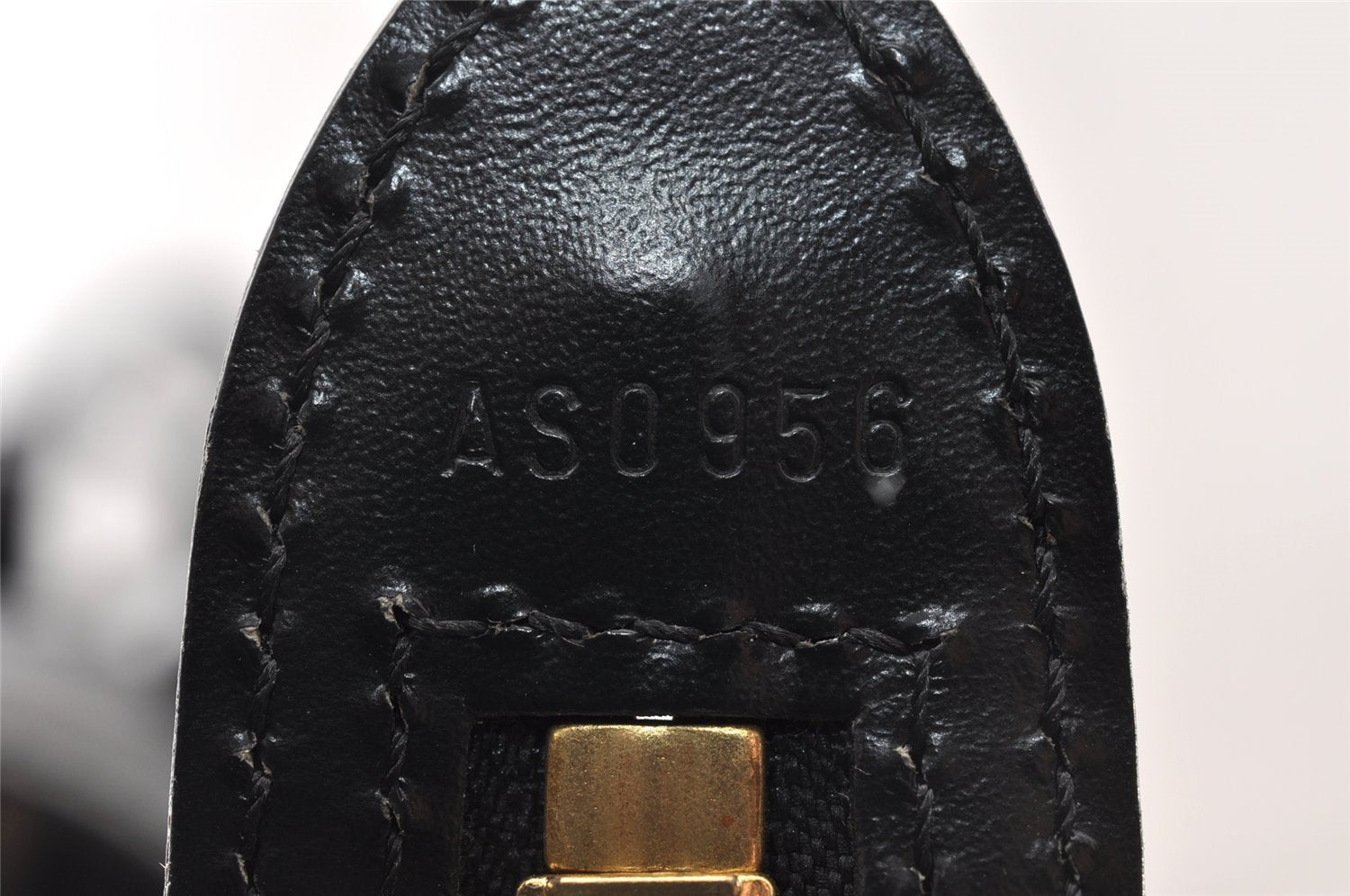 Auth Louis Vuitton Epi Saint Jacques Shopping Shoulder Bag Black M52262 LV 7994I