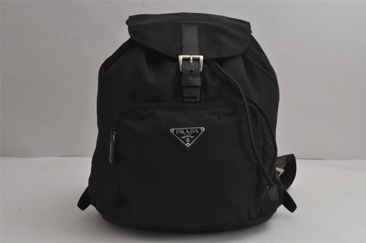 Authentic PRADA Vintage Nylon Tessuto Leather Drawstring Backpack Black 7995J