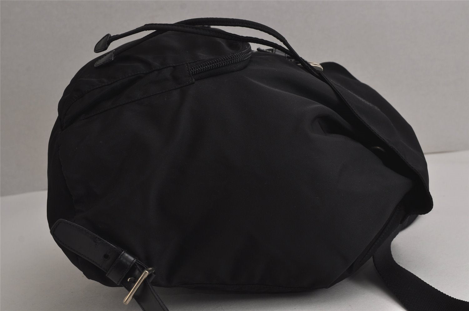 Authentic PRADA Vintage Nylon Tessuto Leather Drawstring Backpack Black 7995J