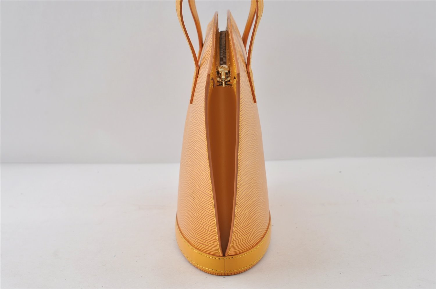 Authentic Louis Vuitton Epi Saint Jacques Hand Bag Yellow M52279 LV 7997I