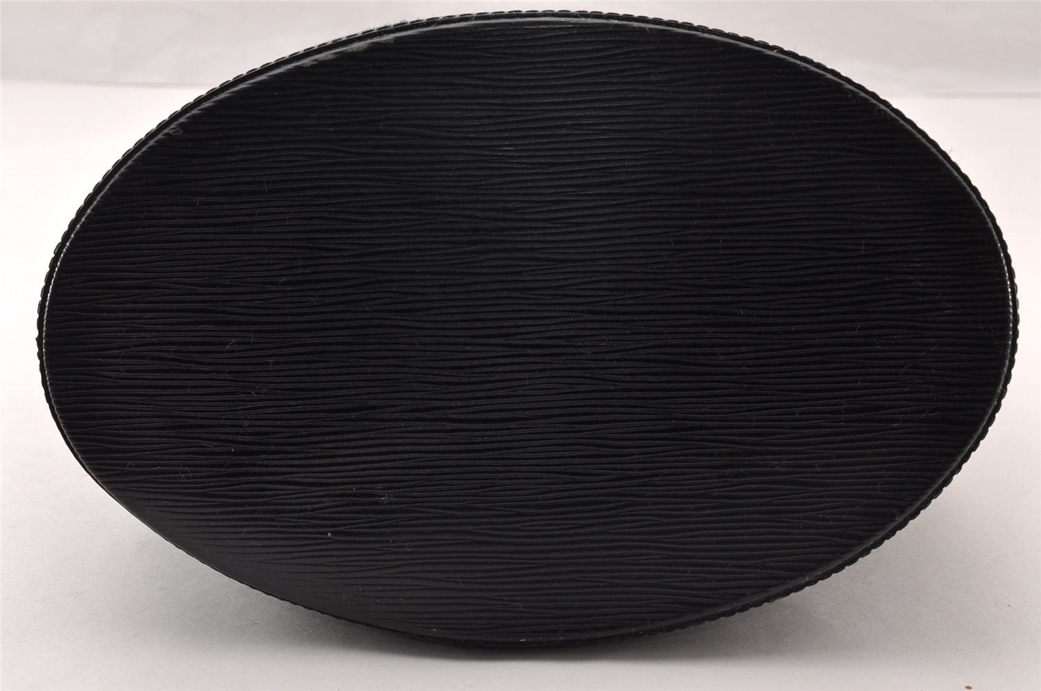 Authentic Louis Vuitton Epi Cluny Shoulder Bag Purse Black M52252 LV 7998I