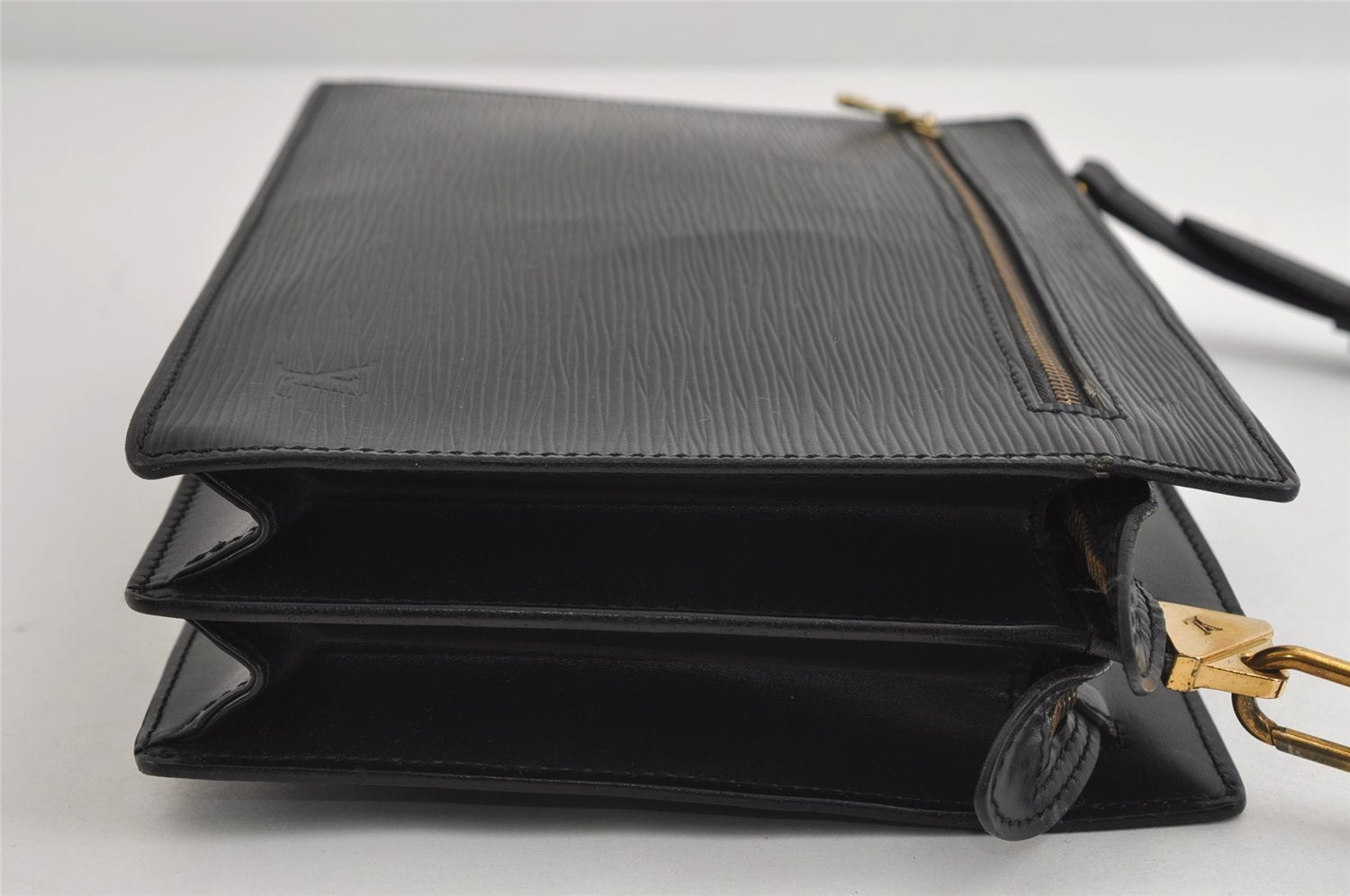 Authentic Louis Vuitton Epi Enghien 2Way Shoulder Clutch Bag M52112 Black 7999I