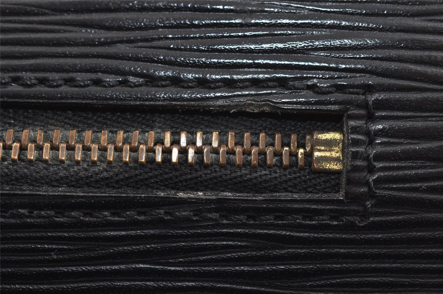 Authentic Louis Vuitton Epi Enghien 2Way Shoulder Clutch Bag M52112 Black 7999I