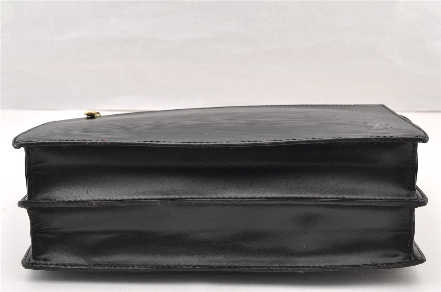 Authentic Louis Vuitton Epi Enghien 2Way Shoulder Clutch Bag M52112 Black 8000I