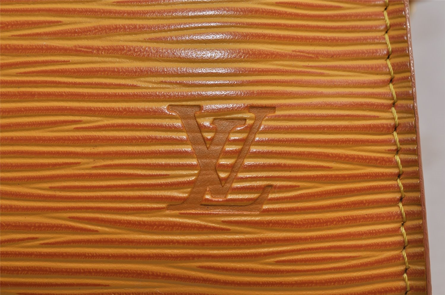 Authentic Louis Vuitton Epi Pochette Accessoires Pouch Yellow M52959 LV 8001I