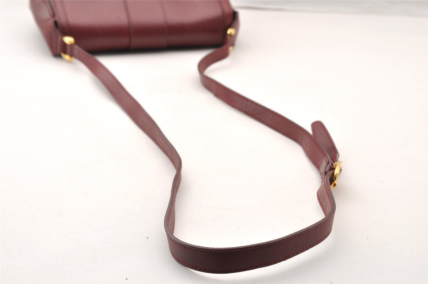 Authentic GUCCI Vintage Shoulder Cross Body Bag Purse Leather Bordeaux 8004I